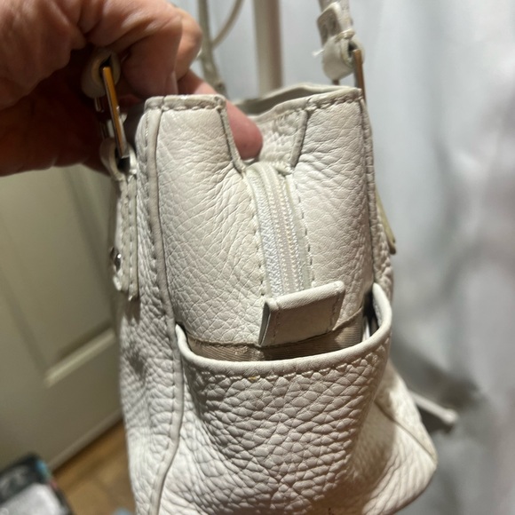 Fossil Cream Pebbled Leather Shoulder Bag | Double Strap | Neutral - Picture 10 of 14